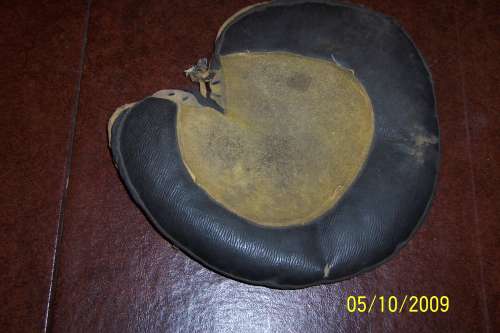 Des Moines Metal Button Catchers Mitt Front
